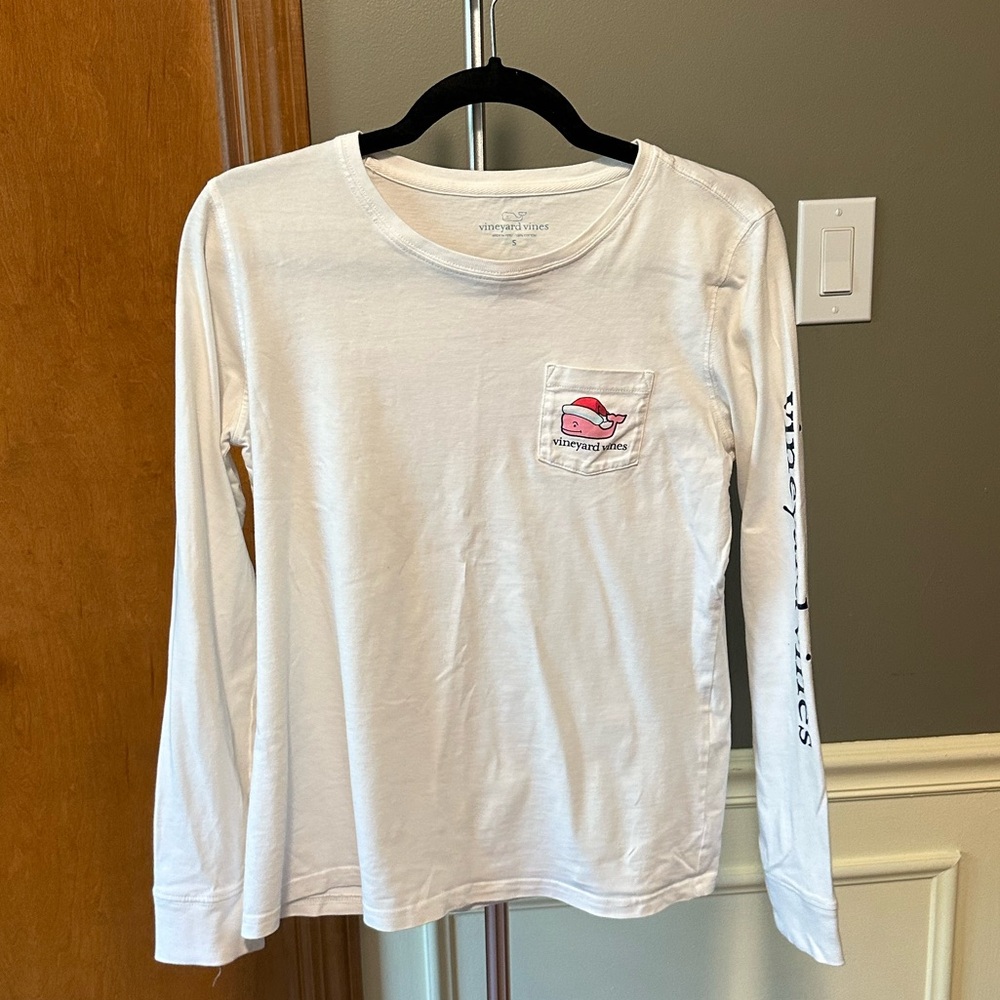 Vineyard Vines Christmas Whale shirt